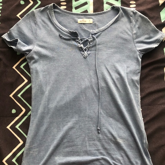 LIGHT BLUE HOLLISTER TOP - Picture 2 of 4